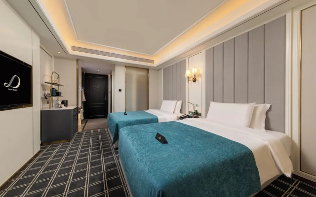 XANA Deluxe International Hotel Dongshankou Metro Station Branch