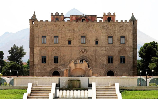 Camera con Terrazza e Vista su Villa Malfitano