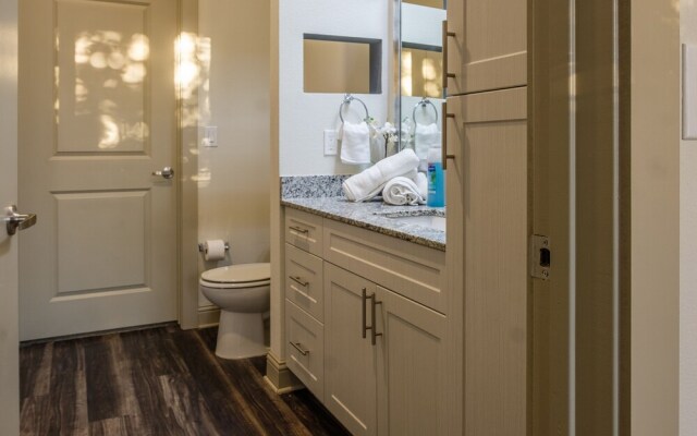 Turtle Creek Apartments by Frontdesk