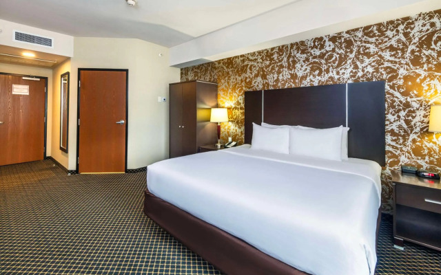 Quality Inn and Suites Petawawa