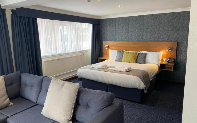 The Liner Hotel