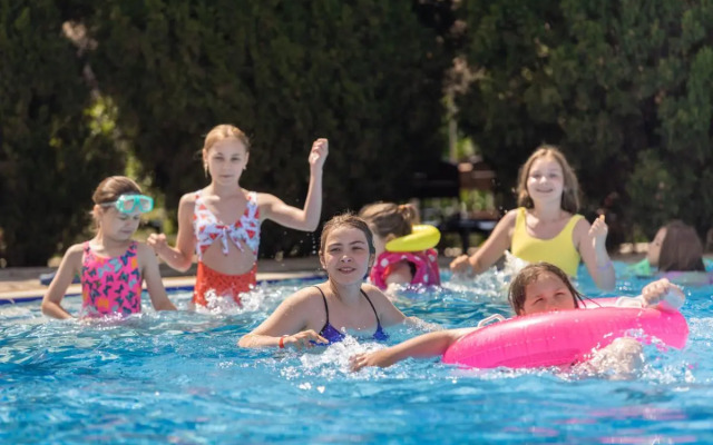 Ателика Тешебс