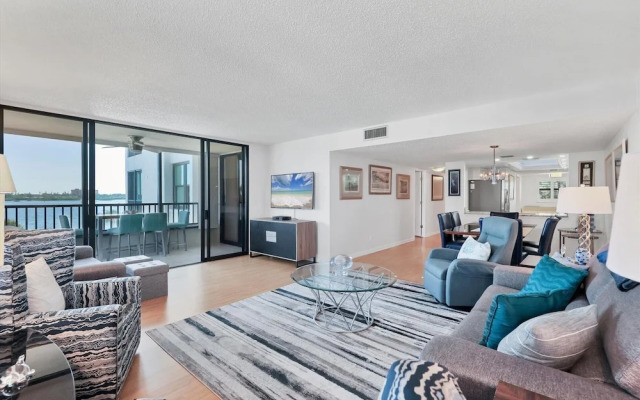 8735 Midnight Pass Road Unit 303b