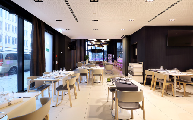 Eurostars Book Hotel