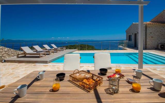 Above Blu Villa in Gaios