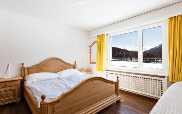 Spacious Apartment with fantastic Alpine Panorama