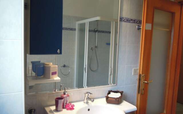 "sea-front Studio in an Excellent Position"