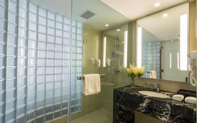 Holiday Inn Express Daocheng Yading