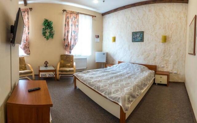 Hotel Leo