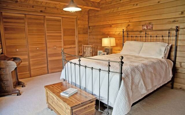 Field And Stream 4 Bedroom Home