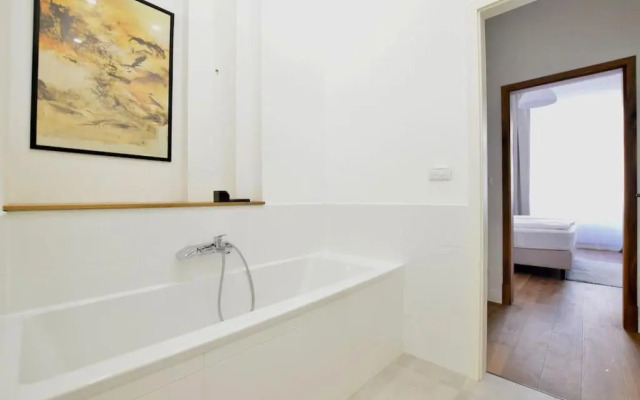 Luxury Apartment by Hi5 - Budapest Broadway