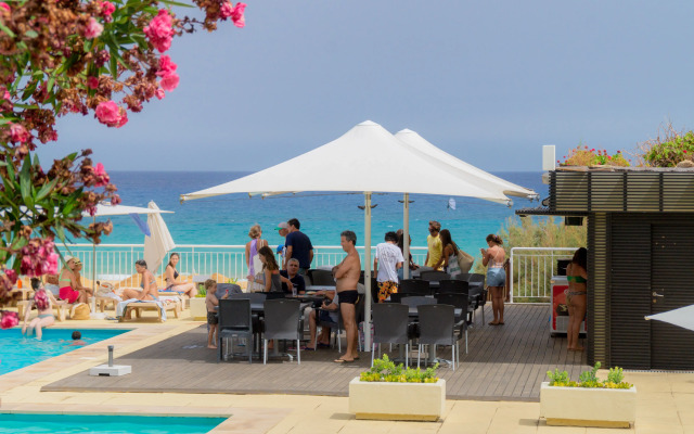 Vila Baleira Suites