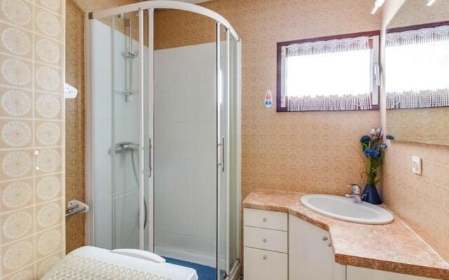 Appartement Cauterets, 2 pièces, 4 personnes - FR-1-401-28