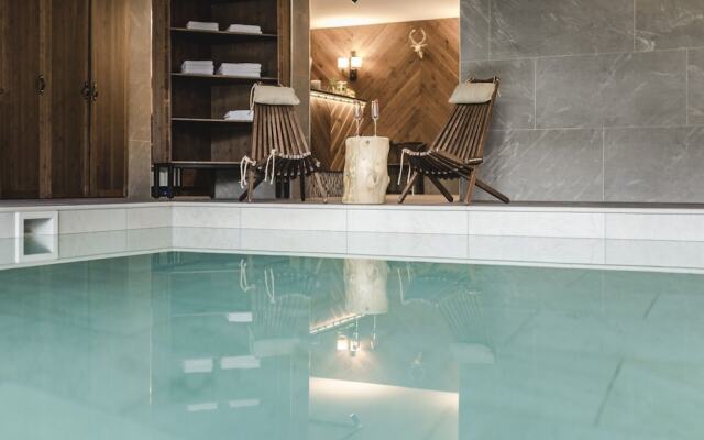 Arietes Marmont Resort