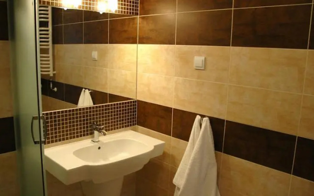 Pokoje gościnne - Oberża Piastowska