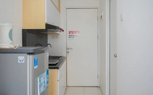 Simply Studio at Tamansari Skylounge Apartment