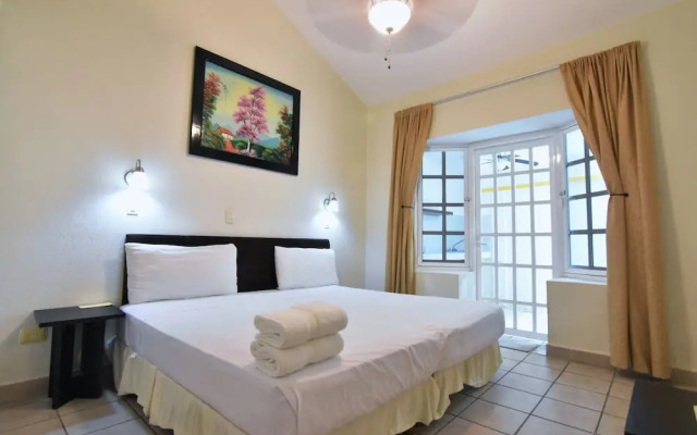 Tulipanes Cancun