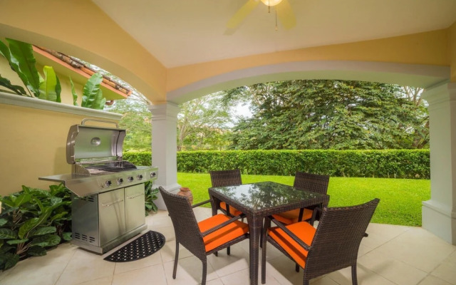 Colina 4E - 2 bdr 2 Bath