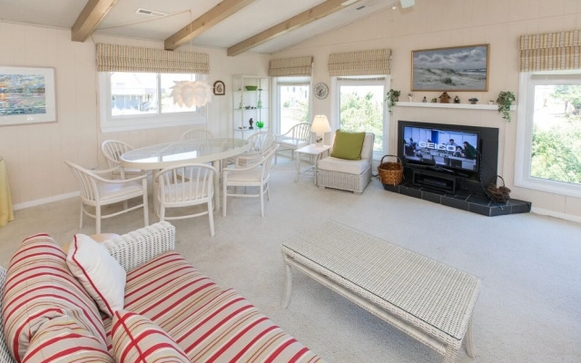 Paradise On Poles - 5 Br Home