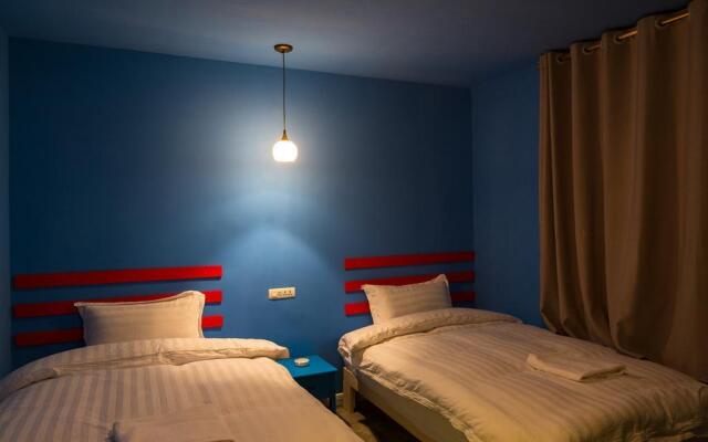 Guilin Flowers Inn