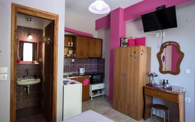Manthiata Studios