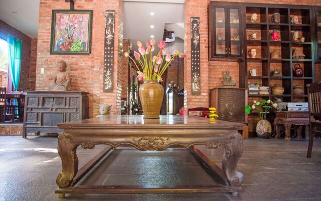 Calm House Hotel Hoi An