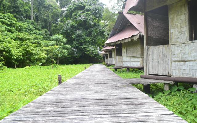 The Flying Elephant Resort-Havelock Island