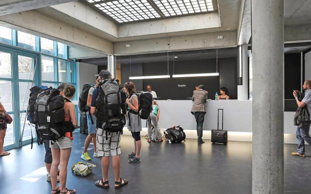 Geneva Hostel