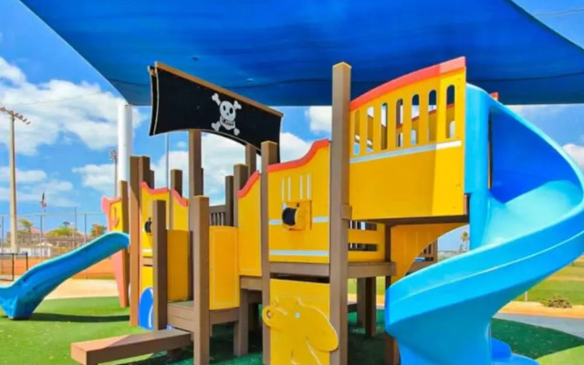 9301madeirabyc261fmbywco - Madeira Beach Yacht Club 261f