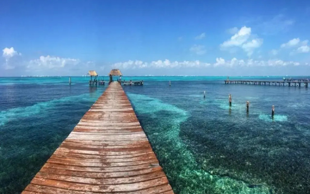 Casa Azul Maya