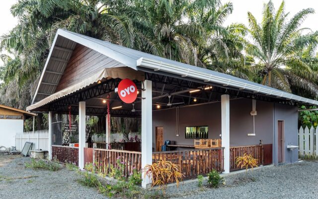 OYO 90149 Pua Family Semporna