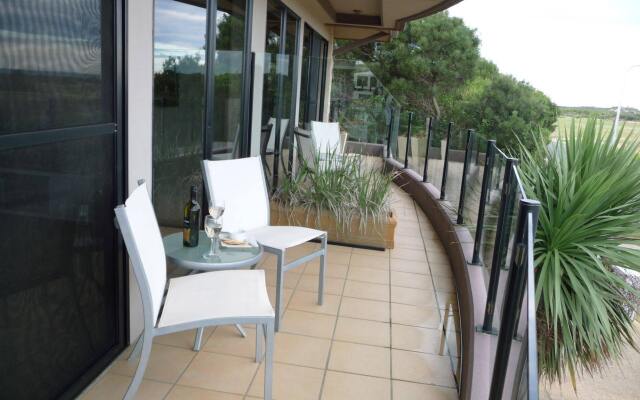 On The Esplanade Apartments