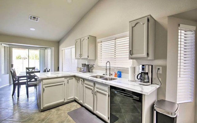 Gilbert Home w/ Private Pool & Putting Green!