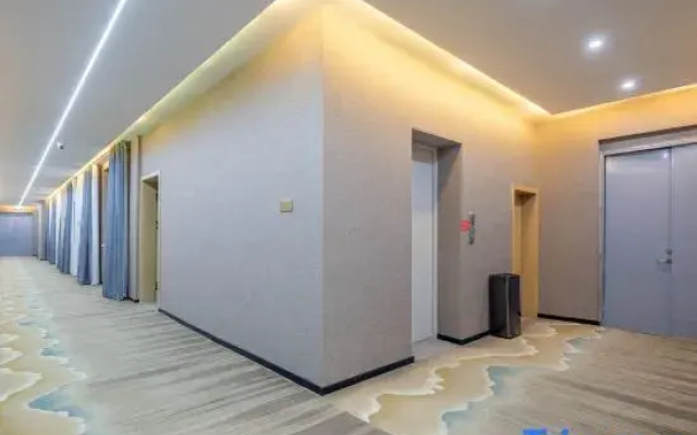 Luntai YunShe Hotel