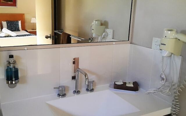 Cascade Motel In Townsville
