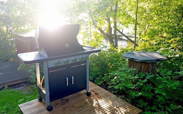 Theater and Beach Apartment