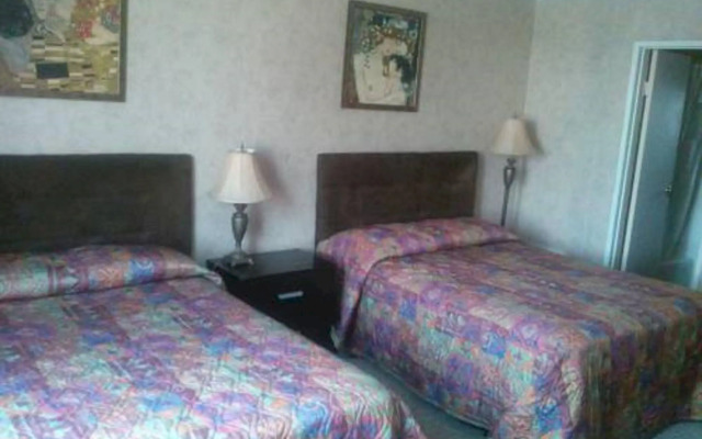 Hometel Suites