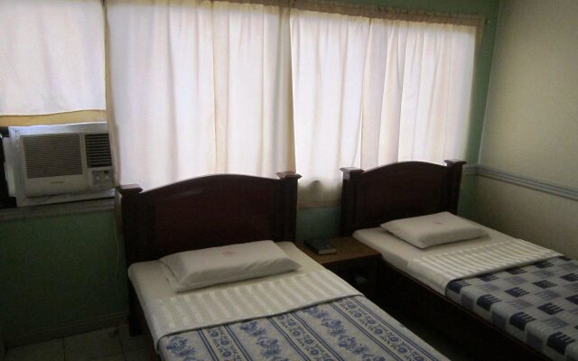 Bacolod King'S Hotel