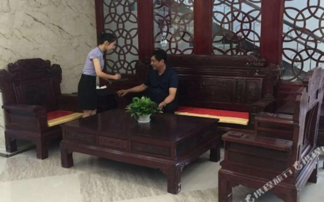 Dunhuang Suyuan Hotel