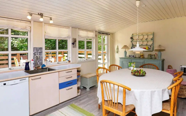 Radiant Holiday Home in Glesborg near Sea
