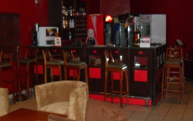 Denis Hotel