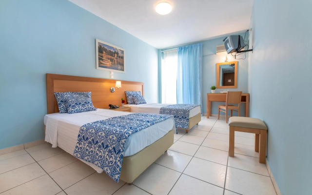 Hotel Avra