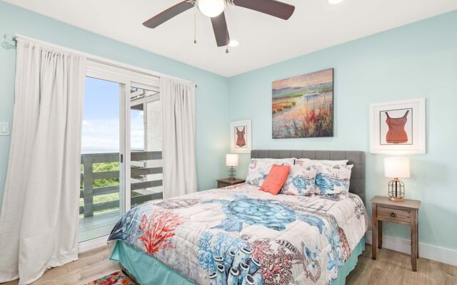 Lighthouse Point 20B