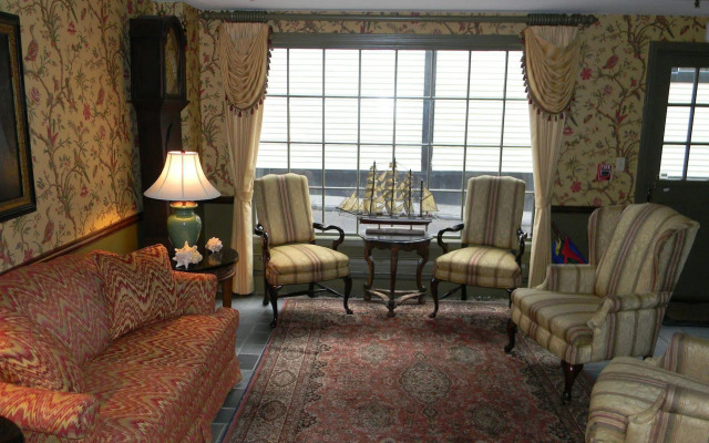 Americas Cup Inn