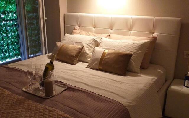 Apartments 77 Νικη