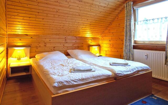 in Hasselfelde with 2 bedrooms and 1 bathrooms