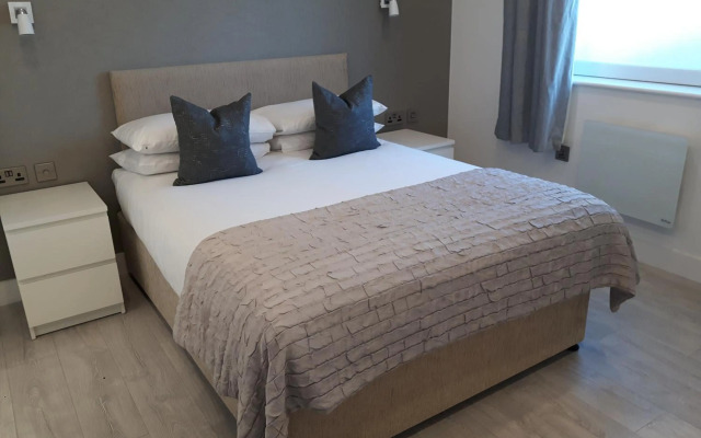 Chelsea Cloisters Serviced Apartments