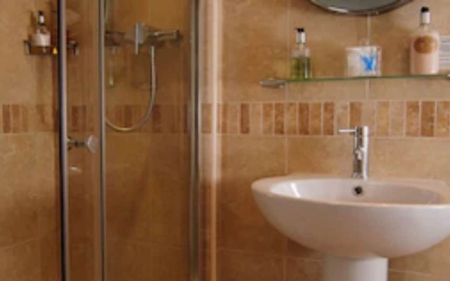 Roundthorn Country House and Luxury Apartments