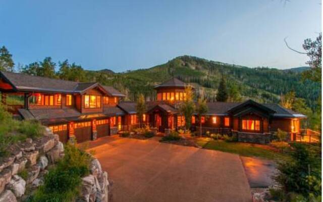 Luxury Ski-In/Out Homes at Canyons Resort by Utopian