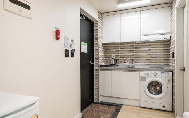 Suwon Station Hotel Malu